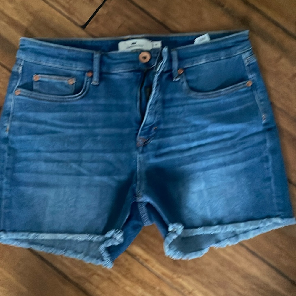 Vineyard Vines Shorts